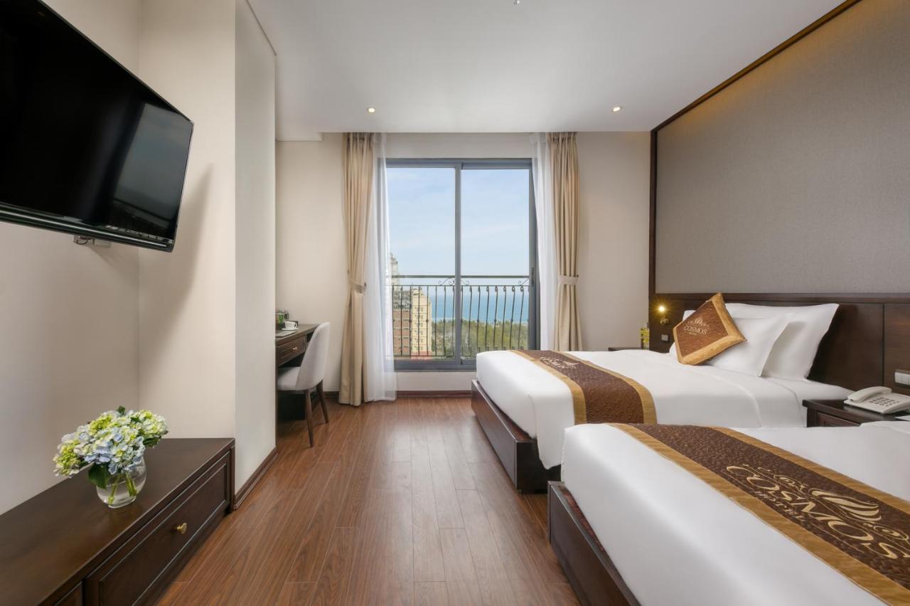 Cosmos Hotel Danang Екстер'єр фото