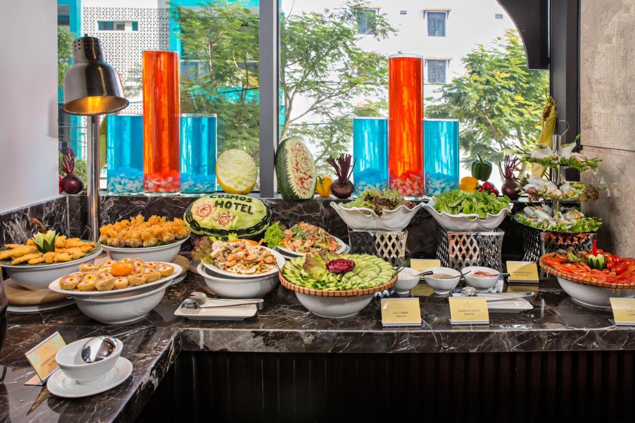 Cosmos Hotel Danang Екстер'єр фото