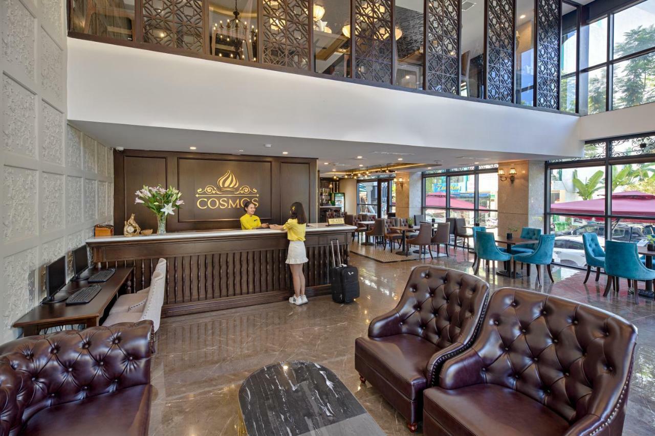 Cosmos Hotel Danang Екстер'єр фото